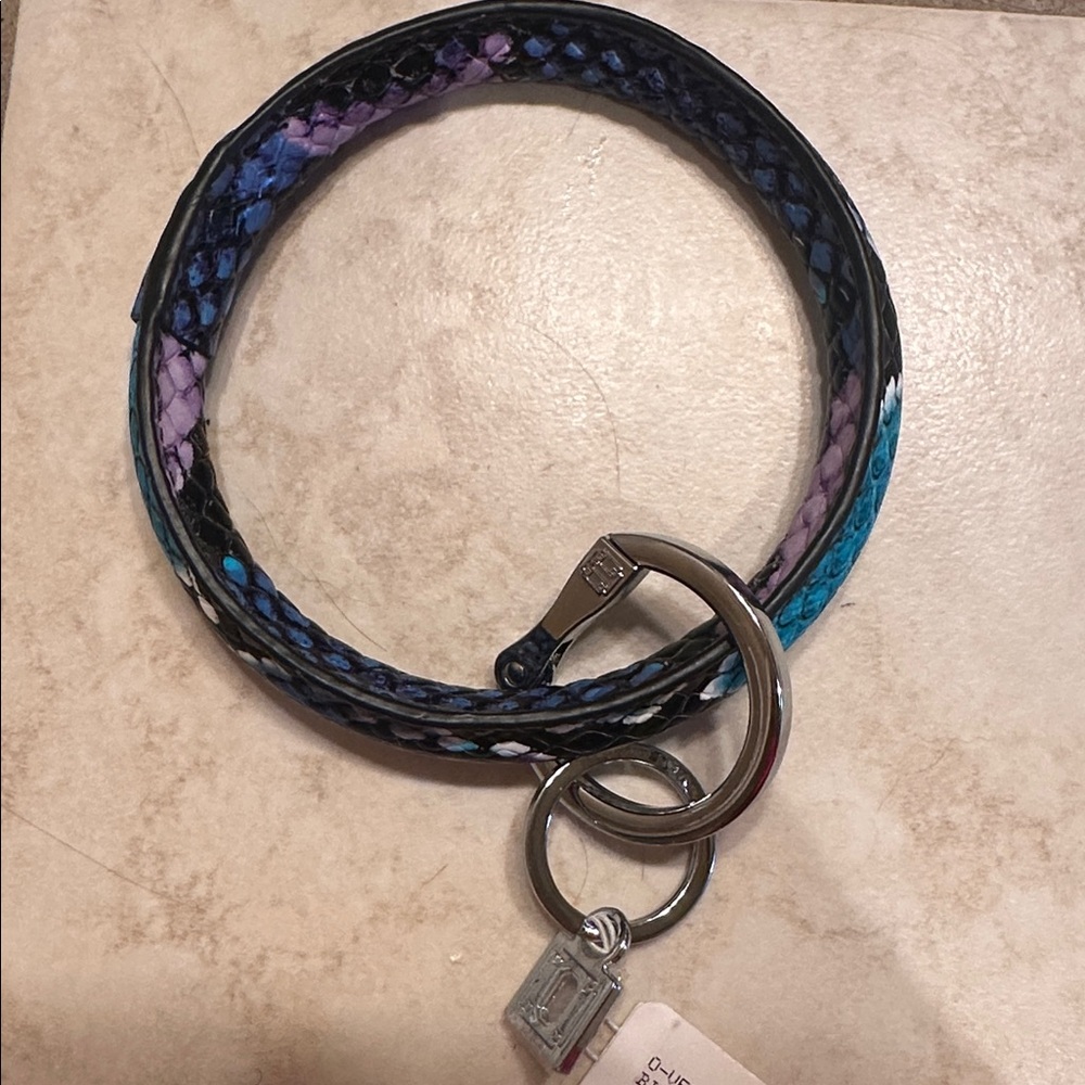 O-Venture blue lagoon snake Bangle Big O Key Ring
New with tags